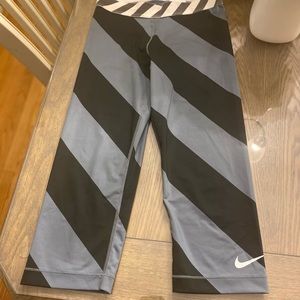 Nike striped crops